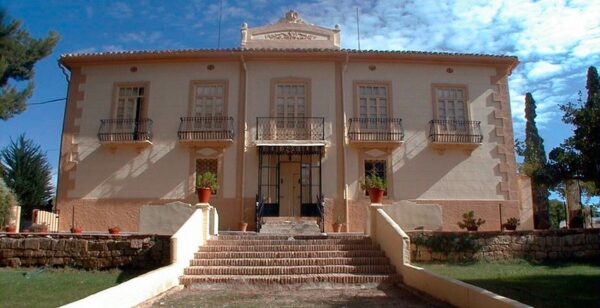 Bodega PAGO VERA DE ESTENAS (Utiel, Valencia)