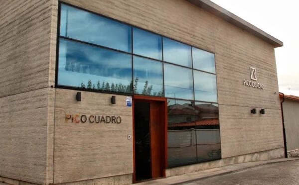 Bodega PICO CUADRO, (Quintanilla de Onésimo, Valladolid)