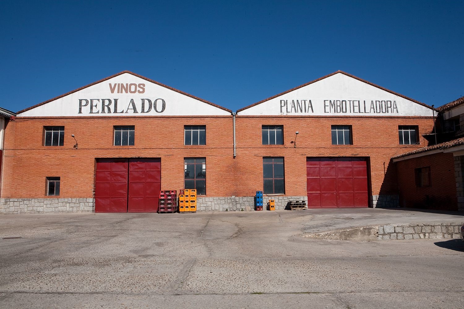 Bodegas BENITO BLAZQUEZ E HIJOS-Cebreros-Avila)